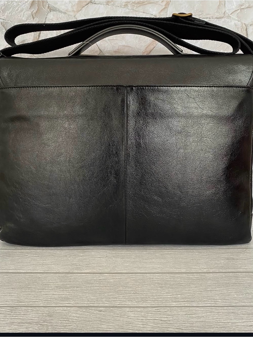 Fossil Black Leather Double-Buckle Messenger Bag - Picture 5 of 7